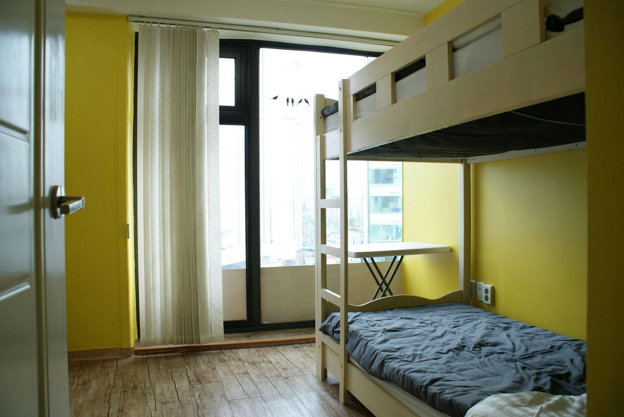 J Guesthouse Seoul Exterior foto